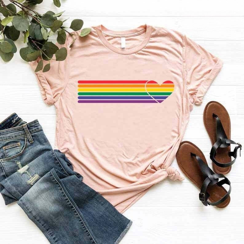 Rainbow Heart Print Casual T-shirt